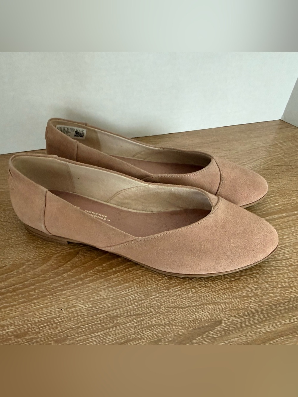Toms Shoes Womens 6.5 Jutti Neat Slip On Flats Pink Suede Comfort